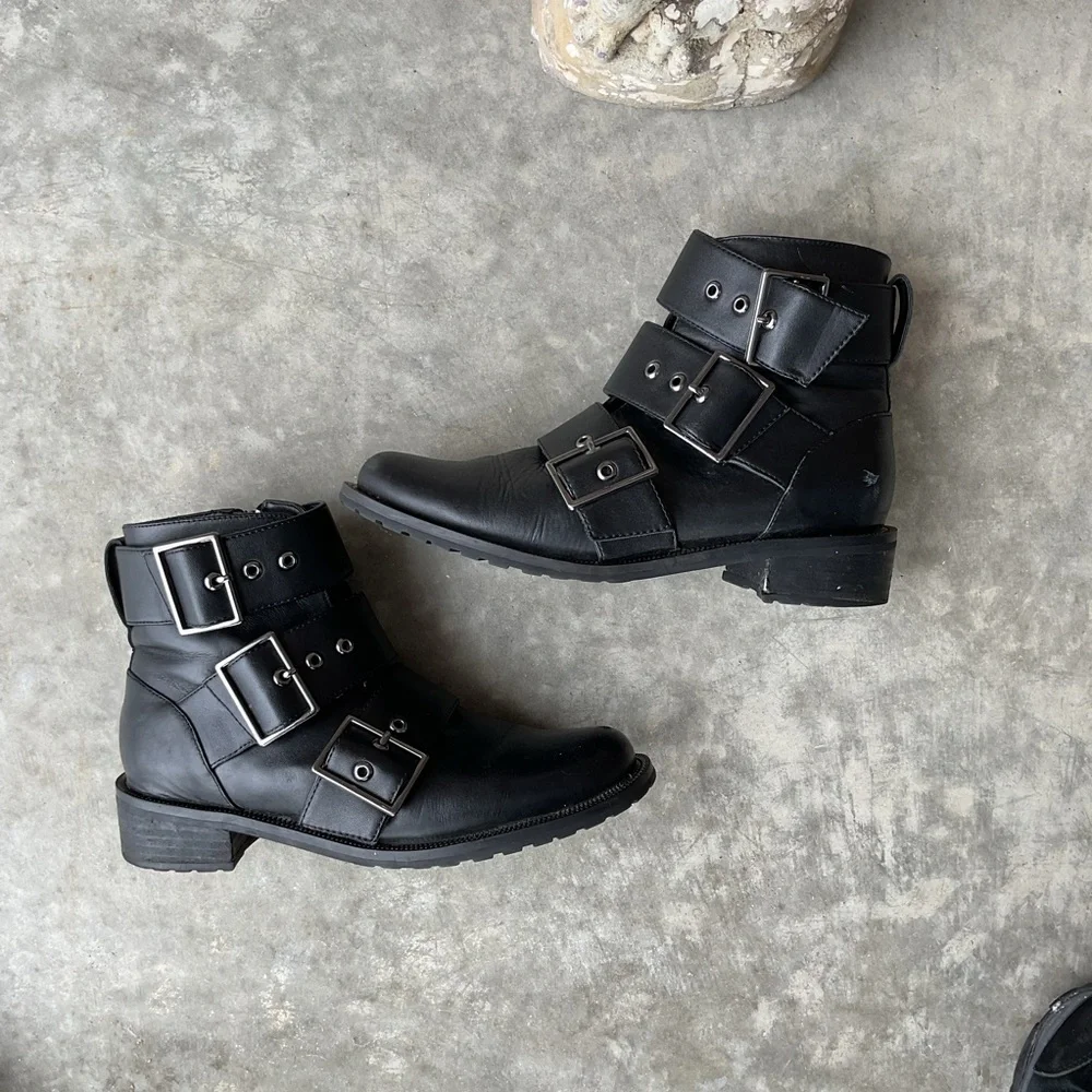 Blondo Black Double Buckle Combat Boots Size 7.5 - Picture 4 of 14